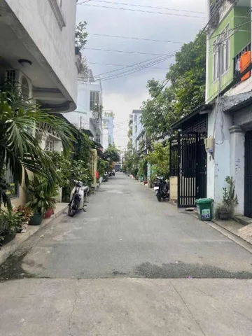 Bán Nhà Phạm Đăng Giảng Gần Aeon Tân Phú , 4mx18m , HXH Thông , Nhà C4 Đang CT , SHR