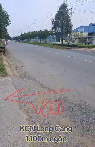 🔴Kẹt Bán lỗ đất 1100m² ngang 55x22m giá 3.3 tỷ tại Đường Nguyễn Trung Trực Xã Long Cang