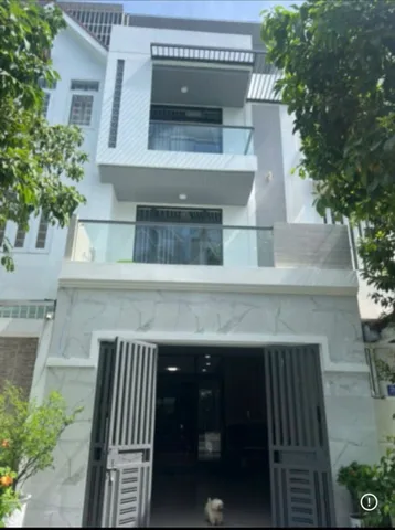 Bán nhà 102.5m² có sẵn 102,5m² thổ cư ngang 5m giá 11.5 tỷ tại Phường Nam Nha Trang