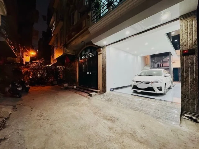 Bán nhà Thanh Xuân 46m² full thổ cư ngang 4m giá 18.3 tỷ tại Phường Khương Mai