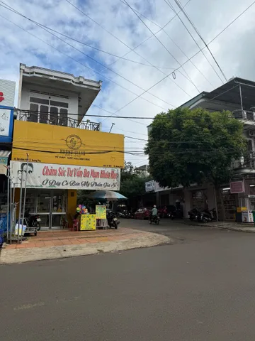 CẦN BÁN NHÀ MÊ GÓC 2 MẶT TIỀN – ĐIỆN BIÊN PHỦ & LÊ HỮU TRÁC, TRUNG TÂM CHỢ CƯ M’GAR (nay là xã Quảng Phú)