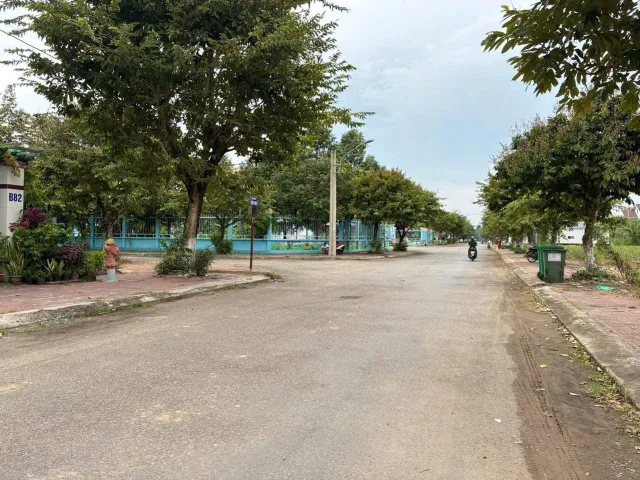 Bán đất 92.5m² full thổ cư ngang 6m giá 950 triệu tại Đường Nhựa Phường Tân Ngãi