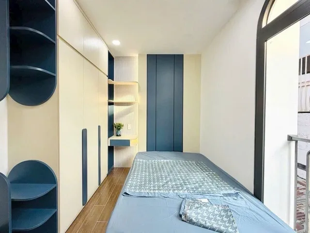 Sát mặt tiền Lê Trọng Tấn - 4 tầng 5 phòng ngủ - Nhà còn mới đẹp - Chủ bán nhanh về quê ở với bố mẹ - Cách 5m ra mặt tiền - hẻm đẹp thông tứ tung - Hơn 5 tỷ nhỏ