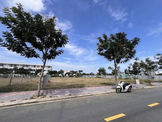 ĐẤT NỀN KHU K2 - ĐỐI DIỆN CHUNG CƯ - GẦN BIỂN BÌNH SƠN NINH CHỬ