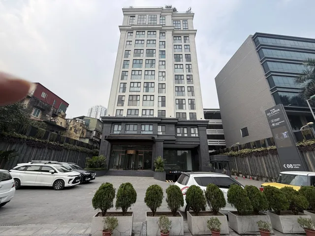 Bán CC cao cấp Lô góc, 2PN 2vs DT 75m2, The Gloria by Silk Path, 8 Nguyên Hồng, giá 12.8 tỷ