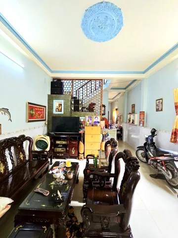 🚗 BÁN NHÀ 3 TẦNG - 83M2(4.5*17.5), HOÀN CÔNG, 4PN, 3WC - KHÔNG QH, ĐA TIỆN ÍCH -NHÀ HẺM XE HƠI - GẦN CHỢ, NHÀ VĂN HOÁ - LONG TRƯỜNG, THỦ ĐỨC.(A)