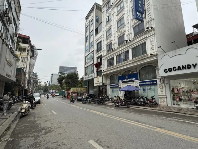 BÁN TÒA NHÀ MẶT PHỐ TRUNG PHỤNG. ĐỐNG ĐA. 110M2 - 9 TẦNG. THANG MÁY.