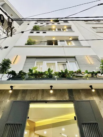 Nhà mới 5 tầng HXH Đoàn Thị Điểm - Phan Đăng Lưu - sổ đẹp hoàn công đủ.