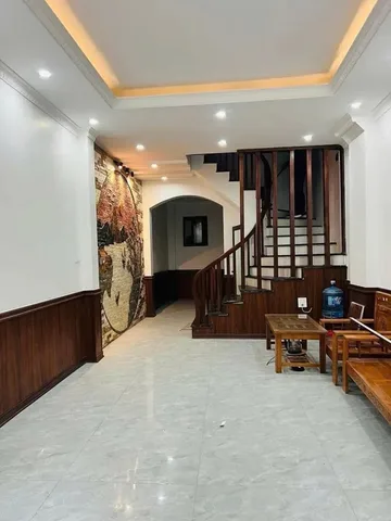 BÁN NHÀ PHÂN LÔ Ô TÔ TRÁNH TRẦN THÁI TÔNG – 35M2 – 5 TẦNG – NGÕ THÔNG – GIÁ 15.9 TỶ
