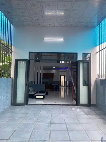 Hàng ngộp giá tốt 900 triệu sổ riêng sẵn ngay An Bình cần bán ngay 126m2 bao phí