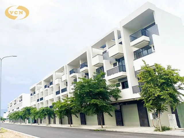 Bán nhà 100m² full thổ cư ngang 5m giá 14.2 tỷ tại Phường Nam Nha Trang