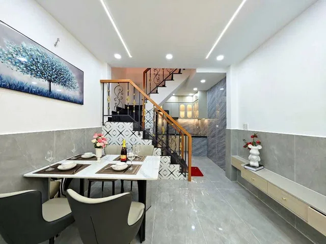 Nhà Phố 2 Tầng Mặt Tiền Kinh Doanh Lê Đức Thọ - Kênh Tham Lương P 13 Gò Vấp