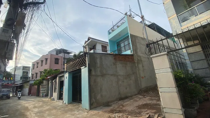 Bán đất 92,3m² full thổ cư ngang 3.7m giá 4.43 tỷ tại Phường Bắc Nha Trang