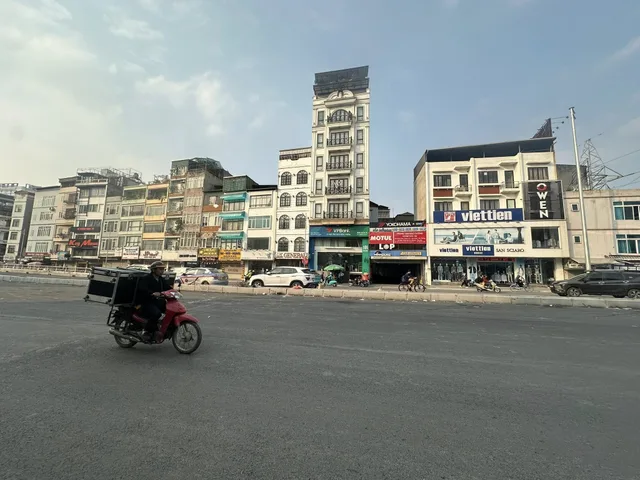 BÁN TÒA NHÀ MẶT PHỐ KIM ĐỒNG. 120M2 - 9 TẦNG. THANG MÁY. THÔNG SÀN.