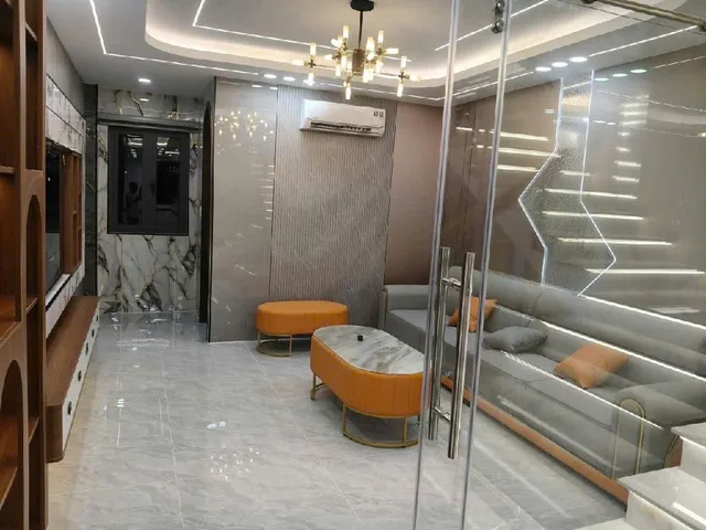 Bán Gấp Nhà Phố Mới Xây  5 Tầng Diện Tích 73m2 Trong KDC Trần Thị Cờ P Thới An Q 12