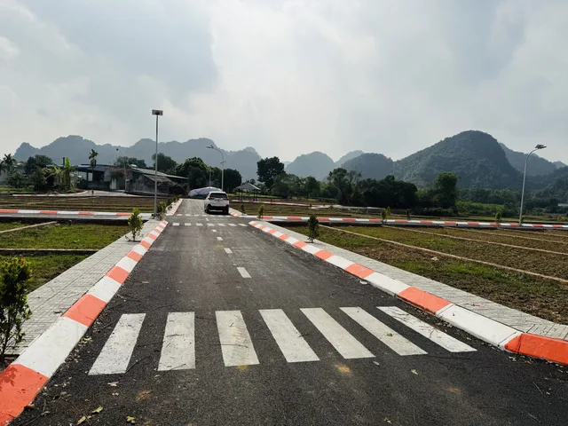 365 TRIỆU SỞ HỮU NGAY LÔ ĐẤT DT 54.2m2
VỊ TRÍ TIỀM NĂNG TẠI PHÚ THÀNH_LẠC THUỶ_HOÀ BÌNH.
