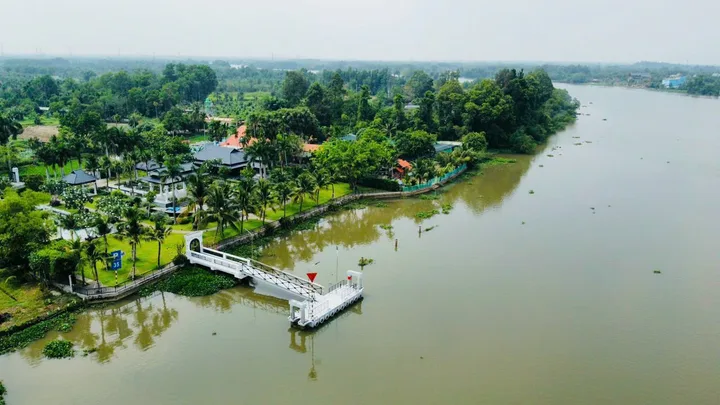 Bán 8Ha Siu Biệt Phủ Nghĩ Dưỡng Bến Du Thuyền Sông Sg