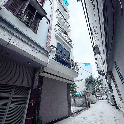 CCMN Trần Duy Hưng 56 m 7 tầng thang máy 14 PKK gần mặt phố 15 tỷ