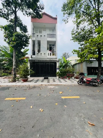 BÁN NHÀ-KDCTHỊ TRẤN TÂN TÚC- BÌNH CHÁNH ( 5 x 17 - 3 TẦNG- 85M ) Giá 5.9 TỶ