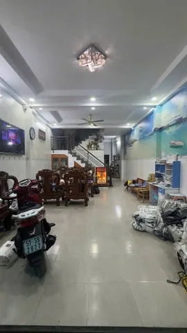 Nhà Mặt Tiền ĐS 16 Ngay Lê Trọng Tấn - DT: 90m2 (5mx18m) - Đúc 2 Lầu 4PN Nhỉnh 7 Tỷ TL Mạnh