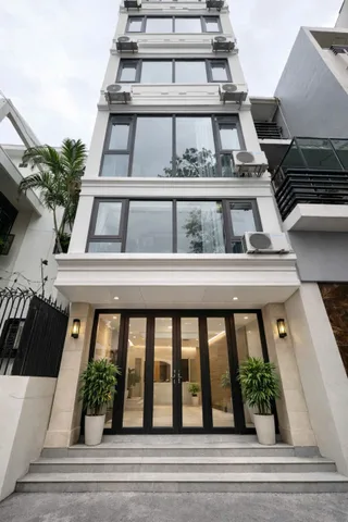 Bán nhà đẹp phân lô ô tô Nguyễn Quý Đức! Tòa căn hộ dịch vụ cao cấp – 85m2 x 6 tầng chỉ 23.38 tỷ – Giữ tài sản an toàn, lợi nhuận bền vững