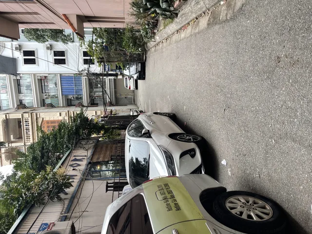 Bán nhà Nguyễn Thị Định, Cầu Giấy 69m² full thổ cư ngang 6m giá 31.5 tỷ tại Phường Yên Hòa