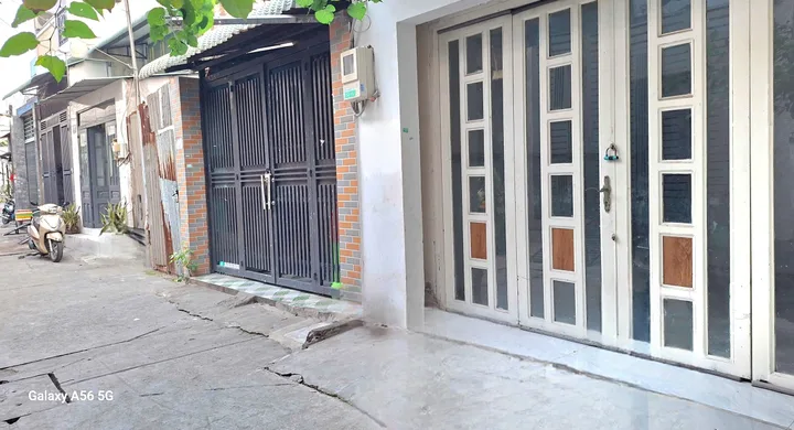 Lê Đình Cẩn - Hẻm xe hơi - Dt (4.5×17) nở hậu tài lộc - hơn 4 ty