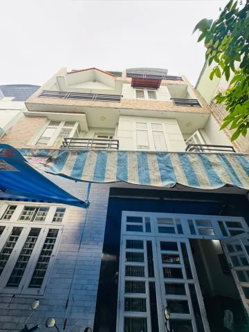 Bán nhà gấp 4 Tầng Trường Chinh Tân Bình