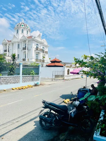 NHÀ XƯỞNG HÓC MÔN 304M² – MẶT TIỀN ĐƯỜNG 12M