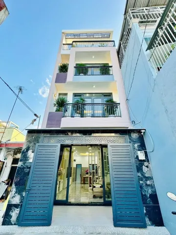 Bán nhà 5 tầng, gần bv hồng đức, gần chợ siêu thị