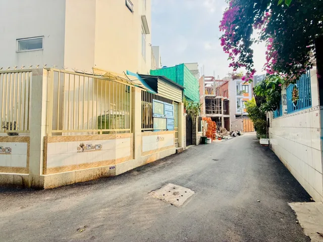 Bán gấp đất dt 87.5m² full thổ cư ngang 4.1m giá 7.4 tỷ hẻm xe hơi đường số 6 Thạnh Mỹ Lợi Q2 TP Thủ Đức cũ