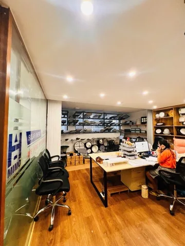 Bán nhà 108m² full thổ cư ngang 8m giá 15.47 tỷ tại Phường Bình Hưng Hòa