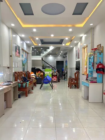 BÁN NHÀ ĐẸP CẠNH TÂ.N KỲ TÂN QUÝ - HẺM XE HƠI - 4PN - ( 4X19M )