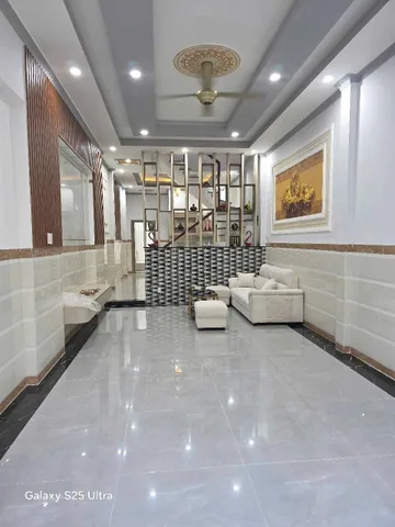 Bán Nhà 1Lầu 1Trệt Thiết Kế Hiện Đại Sang Trọng .3Pn. Sân Xe Hơi