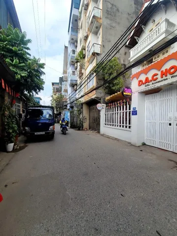 Bán nhà Tứ Liên 46m² full thổ cư ngang 3.6m giá 11 tỷ tại Phường Hồng Hà (MUA/BÁN BĐS nhắn tin Zalo 0862299066)