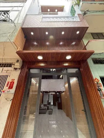 Bán nhà hẻm xe hơi Xóm Đất Quận 11 – 31m² – 4 tầng – ở ngay – giá nhỉnh 5 tỷ