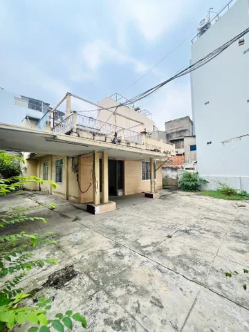 Bán nhà gấp 2 Tầng MT Trường Chinh Tân Bình