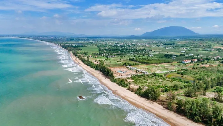 Bán đất 900m² full thổ cư ngang 26m giá 9.5 tỷ tại Xã Thăng An