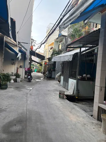 5.x TỶ - NGANG 5,9M - 30M RA MẶT TIỀN - TẶNG NỘI THẤT - TRẦN BÌNH TRỌNG Q.5