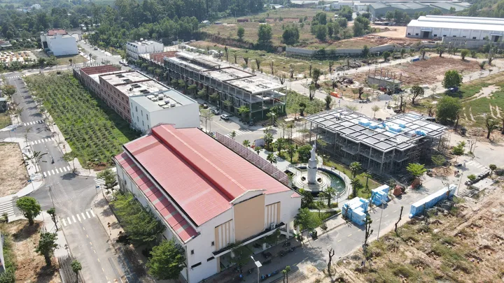 CHỈ VỚI 1TY2 SỞ HỮU NHÀ Ở KHU ĐÔ THỊ XANH GREEN VALLEY CITY