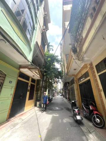 Cho thuê phòng trọ tại Xuân La khu dân trí cao, ô tô đỗ cửa, đủ đồ, giờ tự do, không chung chủ