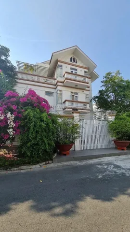 bán nhà Nguyễn Văn Linh  Conic, địa học kiến trúc,văn hiến,283m chỉ :29,5 tỷ