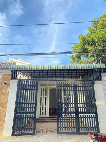 Xả hàng đầu năm ___ Còn 1 tỉ 550 triệu - Sở hữu ngay căn nhà cấp 4 _ 80m2 _ Sổ hồng riêng _ ở ngay 1/ Nguyễn Thị Lắng - Tân Phú Trung - Củ Chi