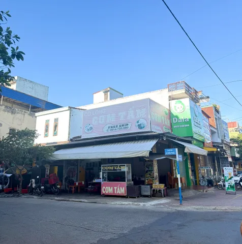 Bán nhà 50.5m² full thổ cư ngang 4.1m giá 8 tỷ tại Xã Quảng Phú