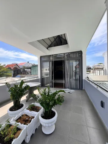 Nhà mặt tiền Tân Qúy- Tân Phú- khu kinh doanh đông. Khi mua có giá trị mặt tiền giữ tiền, mua giữ tiền, ở lâu dài
