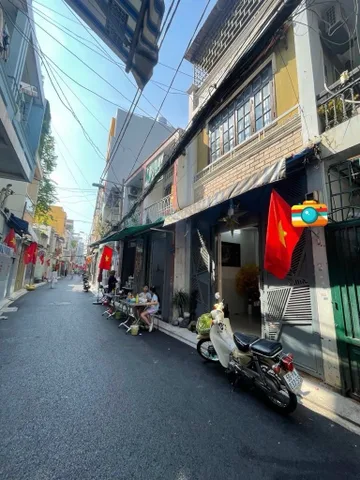Nhà bán ngay nhà thờ Tân Phước, 6Pn xe hơi ngủ trong nhà, nhỉnh 8 tỷ