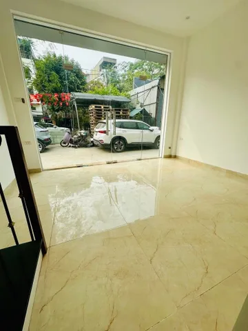 ĐỘI CẤN – NGỌC HÀ – BA ĐÌNH – NGÕ TO NHƯ PHỐ – THANG MÁY – Ô TÔ TRÁNH, DỪNG ĐỖ NGÀY ĐÊM – KINH DOANH – VIEW SÂN CHƠI