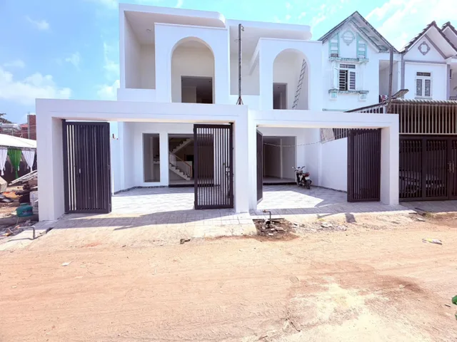 Bán căn nhà mới xây phường trảng dài biên hoà