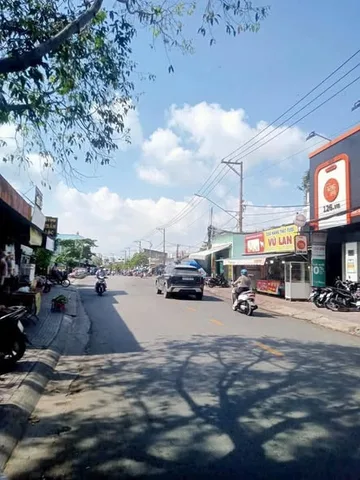 Bán nhà 118.6m² full thổ cư ngang 4.9m giá 7.9 tỷ tại Đường 2 tháng 9 Phường Long Châu