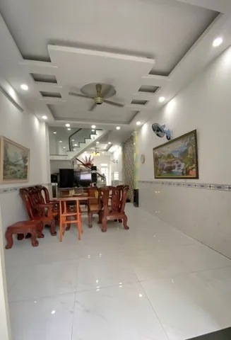 BÁN NHÀ ĐẸP CẠNH TÂ.N KỲ TÂN QUÝ - HẺM XE HƠI - ( 4X19M )